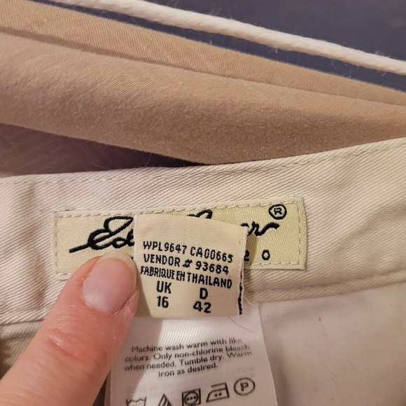 Eddie Bauer Khaki Mini Skirt size 12 - Picture 5 of 8